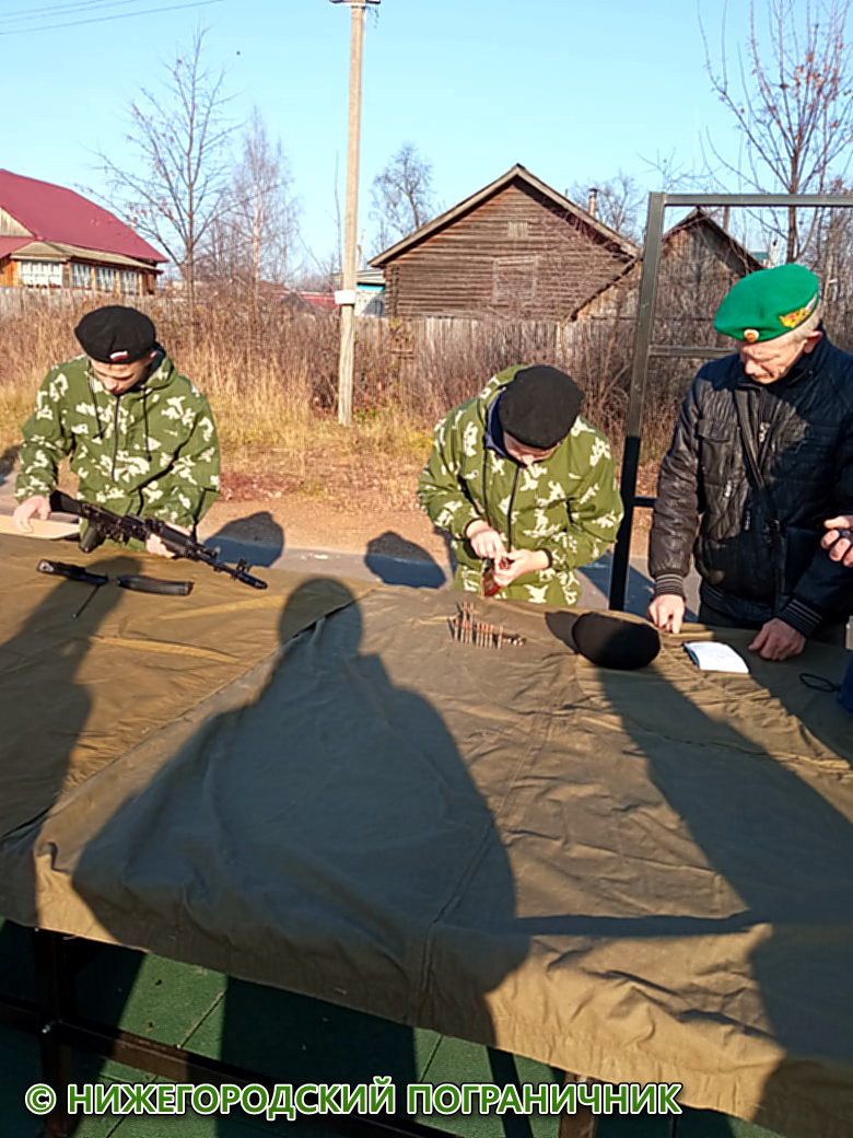 ВОЕННО-ПАТРИОТИЧЕСКАЯ ИГРА «ЗАРЯ — 1» В ВЕТЛУГЕ — Нижегородский пограничник